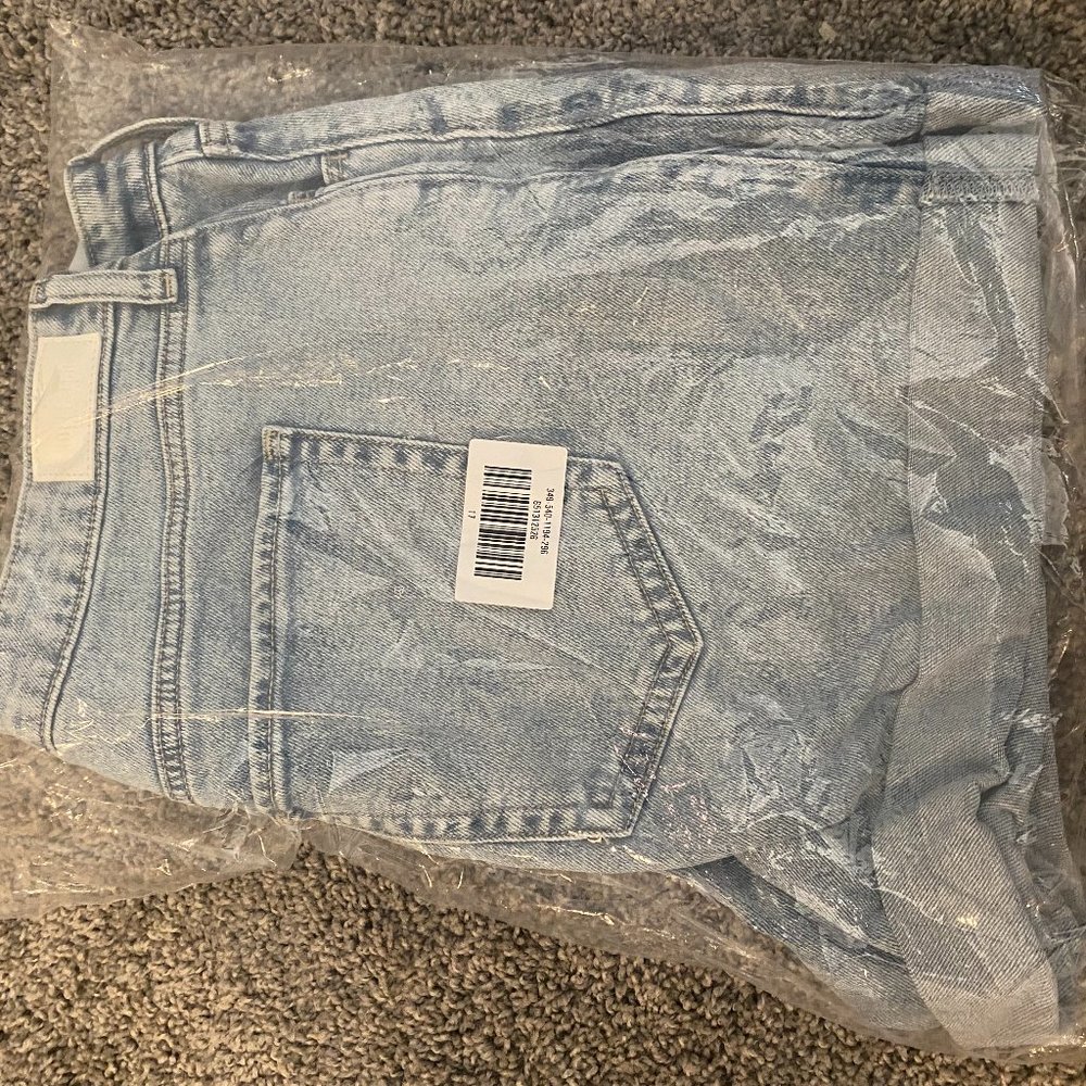 NWT Hollister Denim Shorts - Size 17